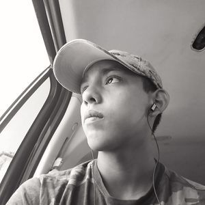 Meet your Posher, Efrin